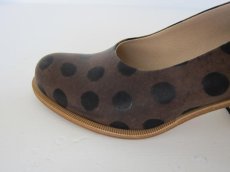 画像4: JUCO. ハンドペイントパンプス (4)