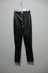 パンツ DECO depuis1985 FAKE LEATHER TUCK PANTS DECO depuis1985 FAKE LEATHER TUCK PANTS