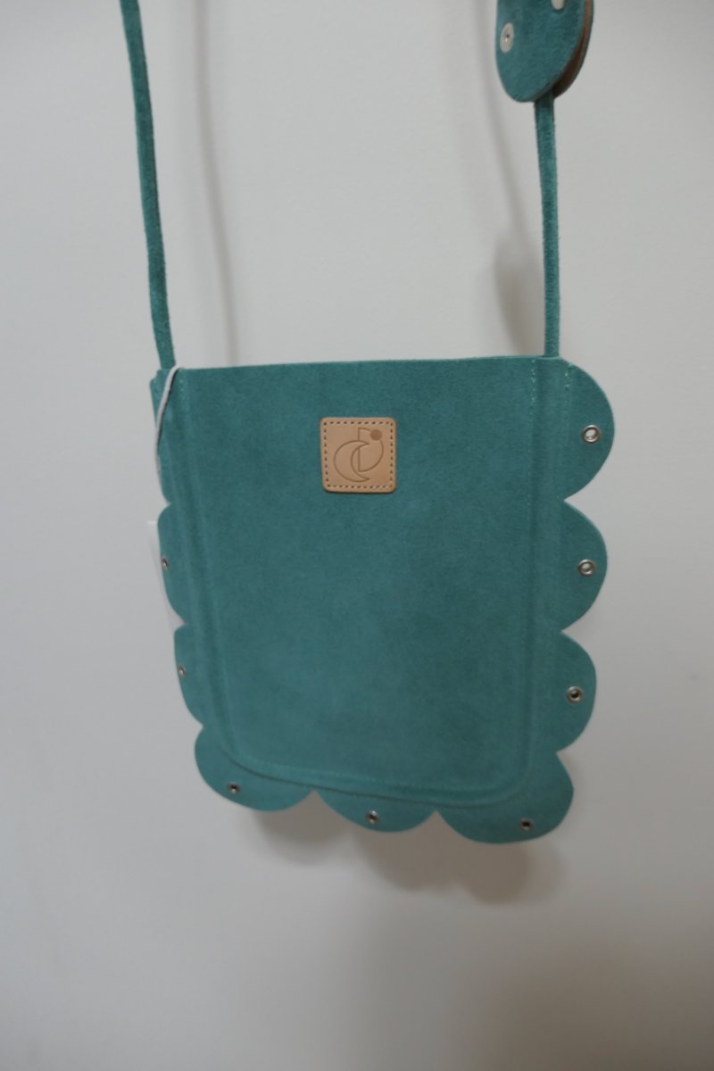 画像4: DECO depuis1985 SCALLOPED PHONE CASE (4)