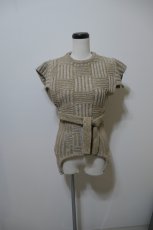 VESTとセットで着用した場合