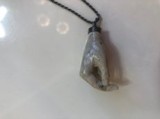 画像3: KLASICA  "MADE" HAND MOTIF NECKLACE  (3)