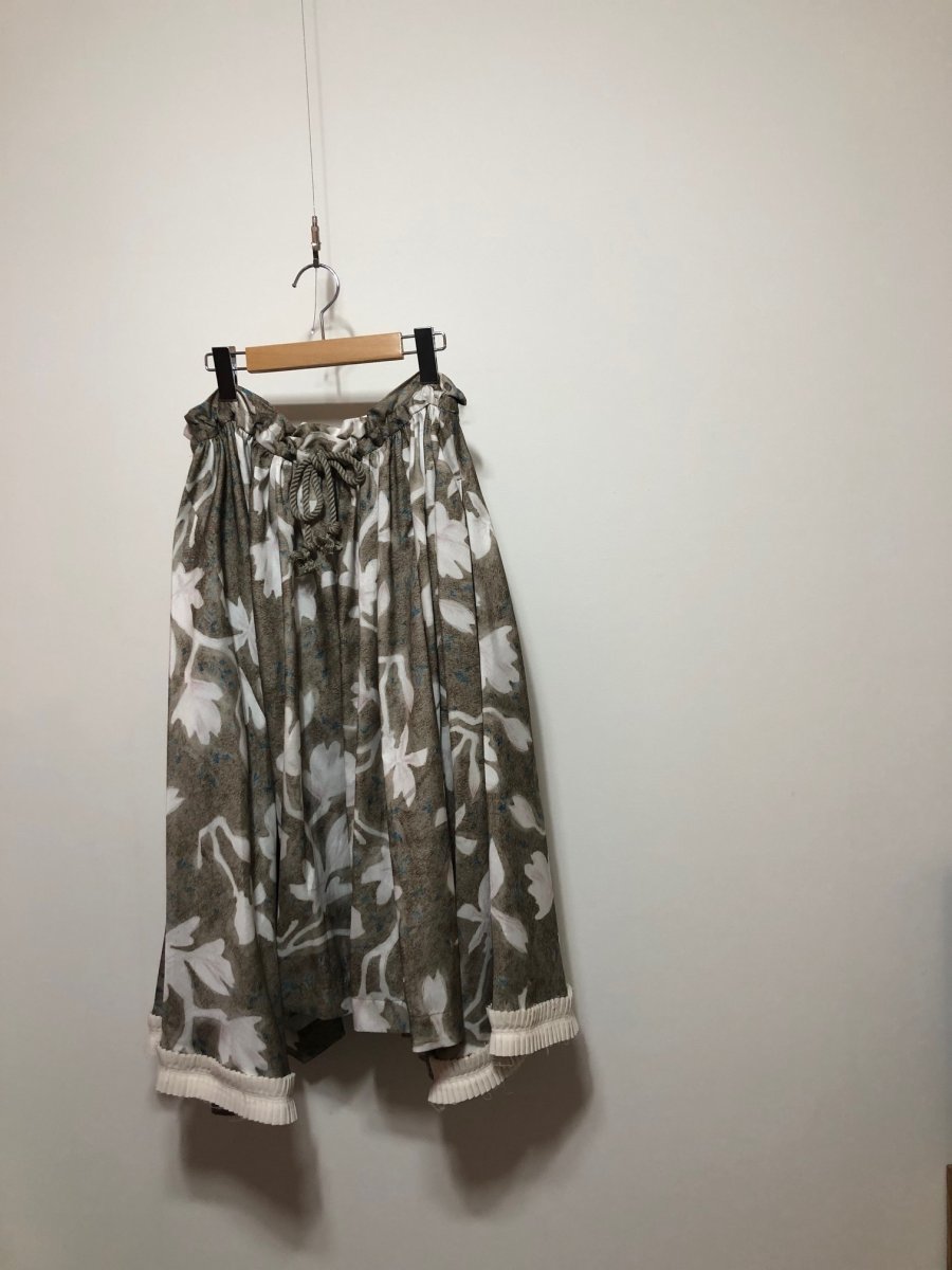 画像1: NATIVE VILLAGE　White magnoria skirt (1)