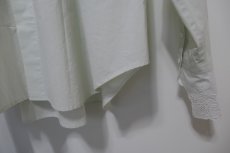 画像3: NATIVE VILLAGE Embroidered cuffs shirt (3)