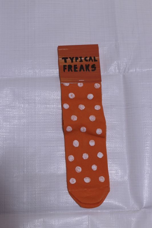 画像1: TYPICAL FREAKS Orange Dot Low Sock