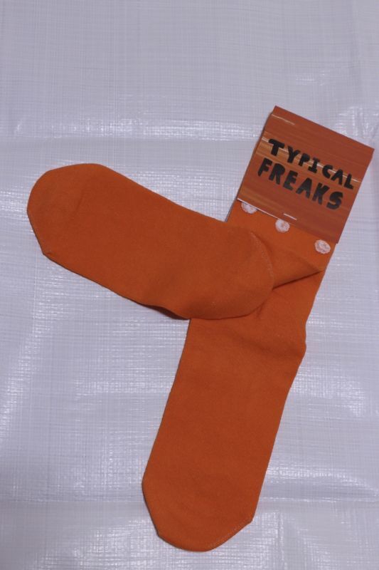画像3: TYPICAL FREAKS Orange Dot Low Sock